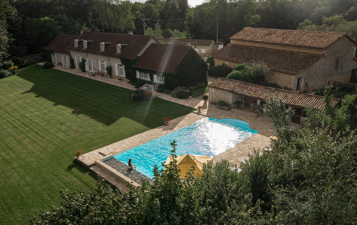 La Maison de Campagne Anglaise avec piscine